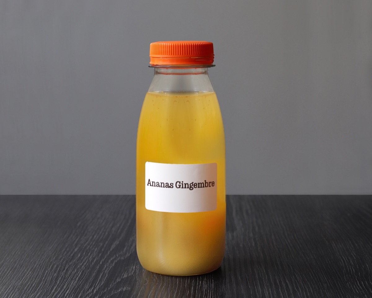 Jus maison ananas-gingembre frais